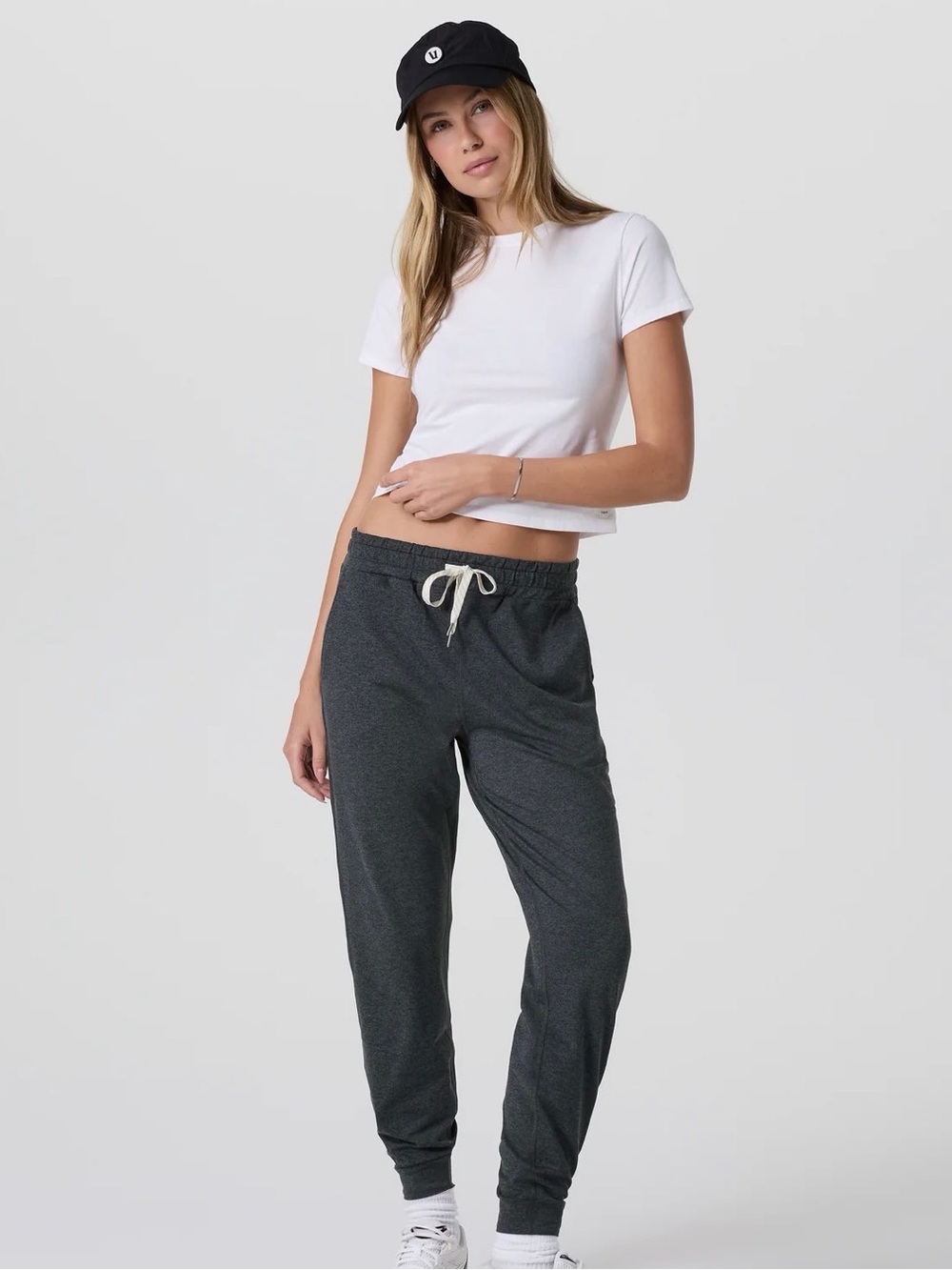 Vuori performance Jogger Pants small